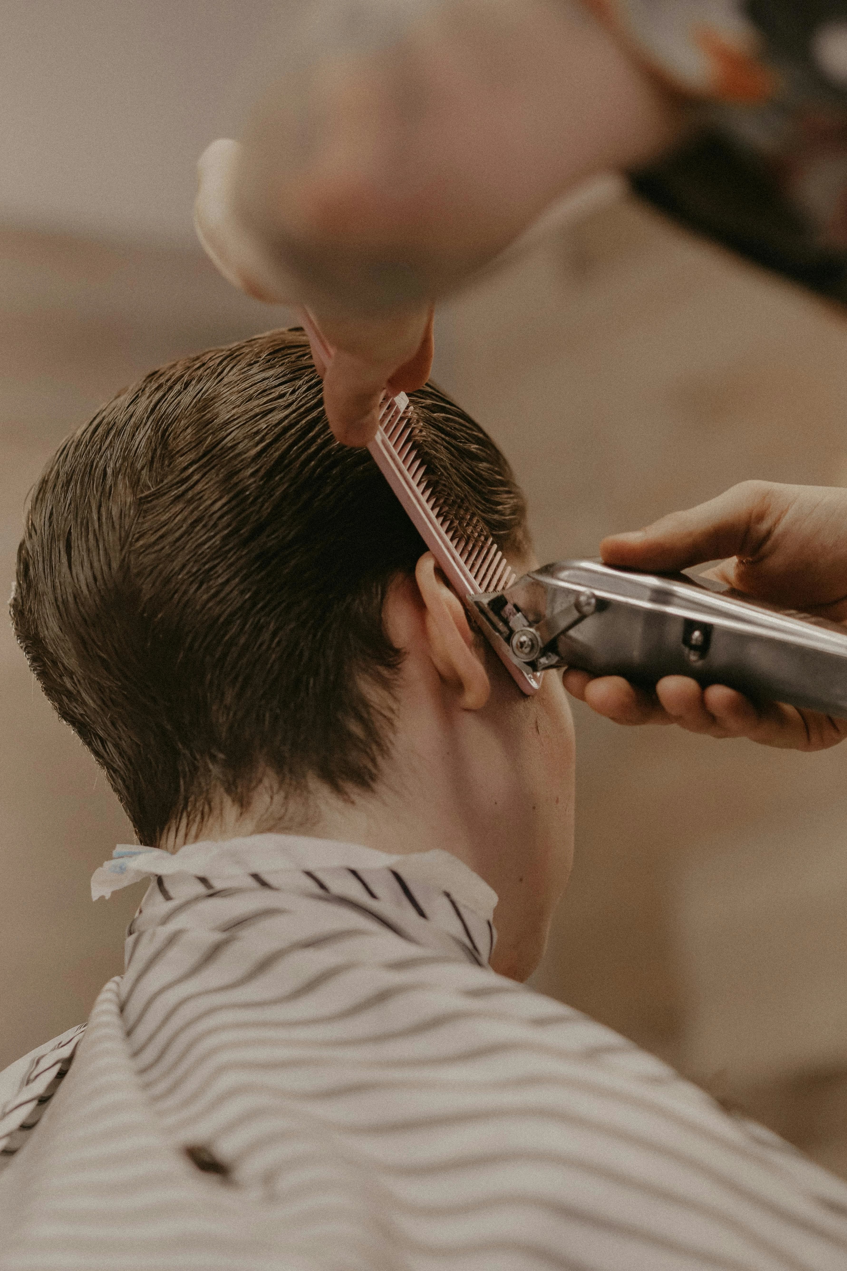 COUPE PEIGNE-TONDEUSE